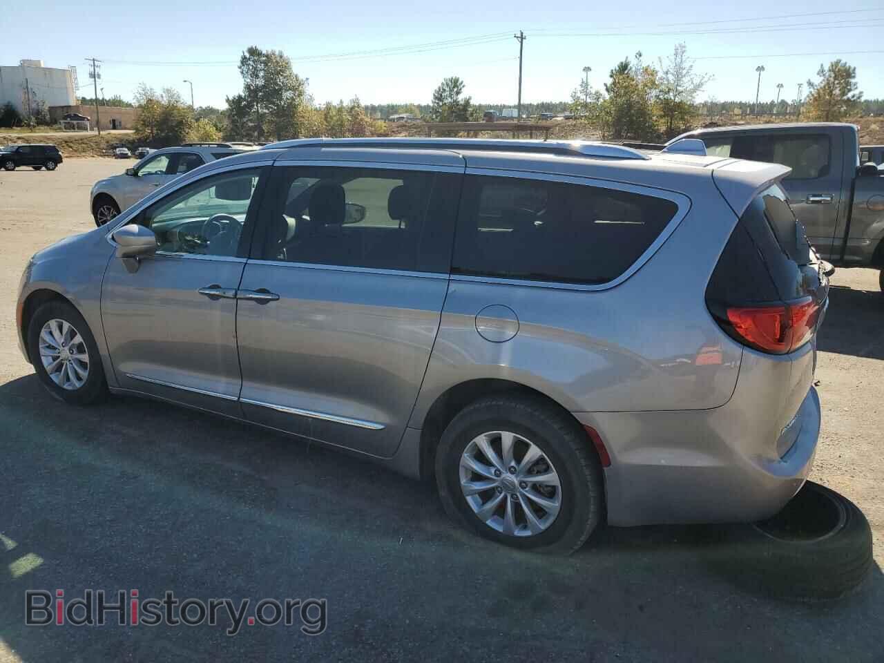 2018 CHRYSLER PACIFICA - VIN: 2C4RC1BG5JR233765 - Фото 2