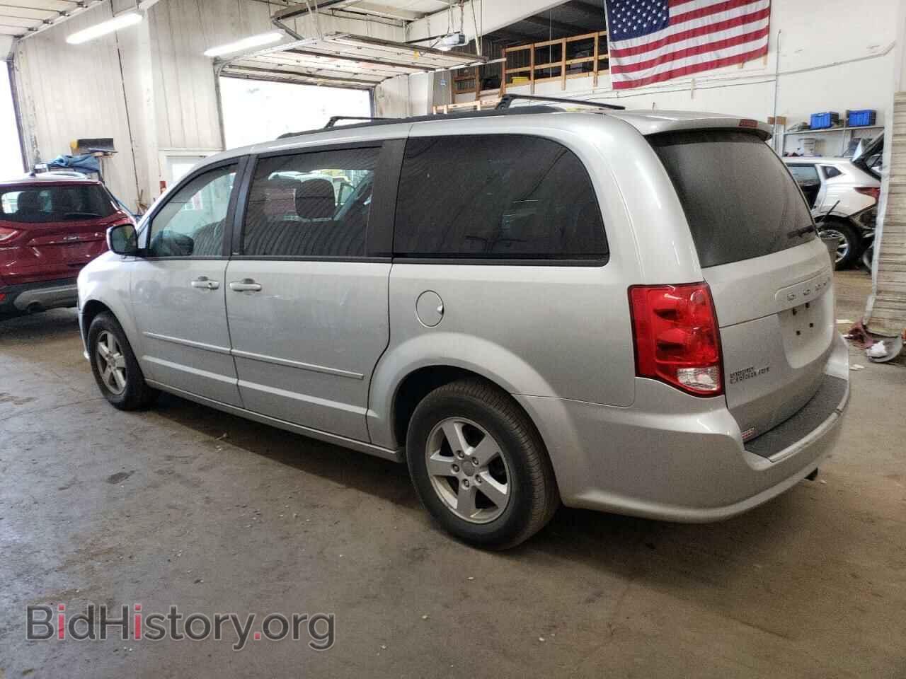 2012 DODGE CARAVAN - VIN: 2C4RDGCG3CR211944 - Фото 2