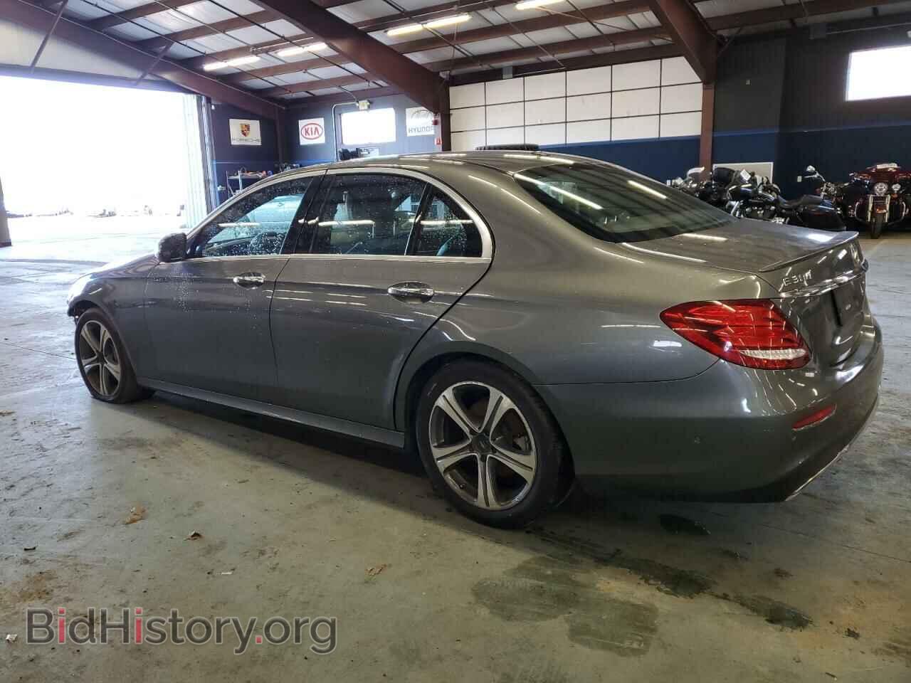 2017 MERCEDES-BENZ E-CLASS - VIN: WDDZF4KB5HA083013 - Фото 2