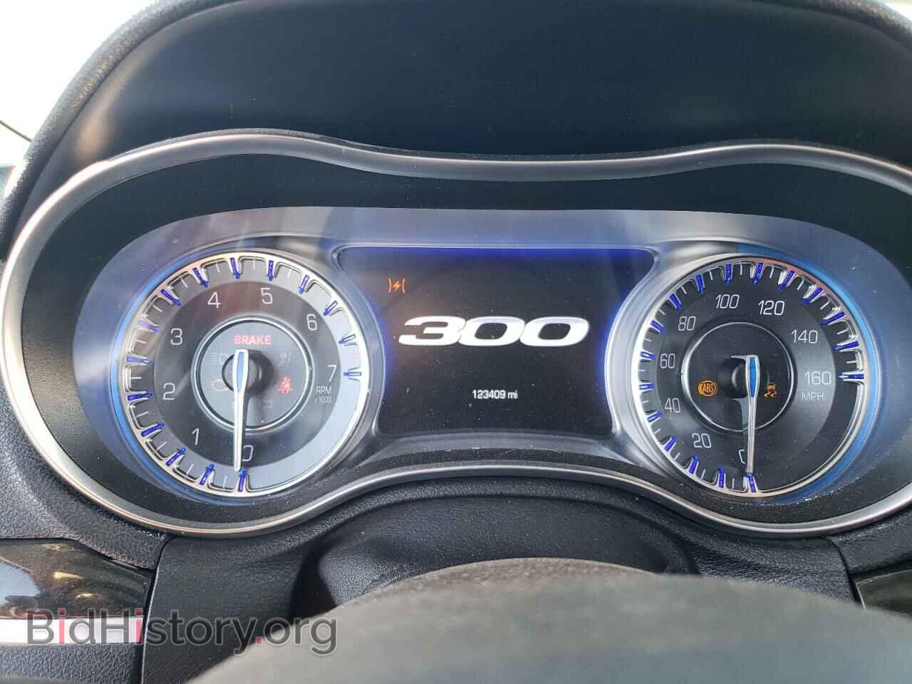2017 CHRYSLER 300 - VIN: 2C3CCAET7HH582347 - Фото 9