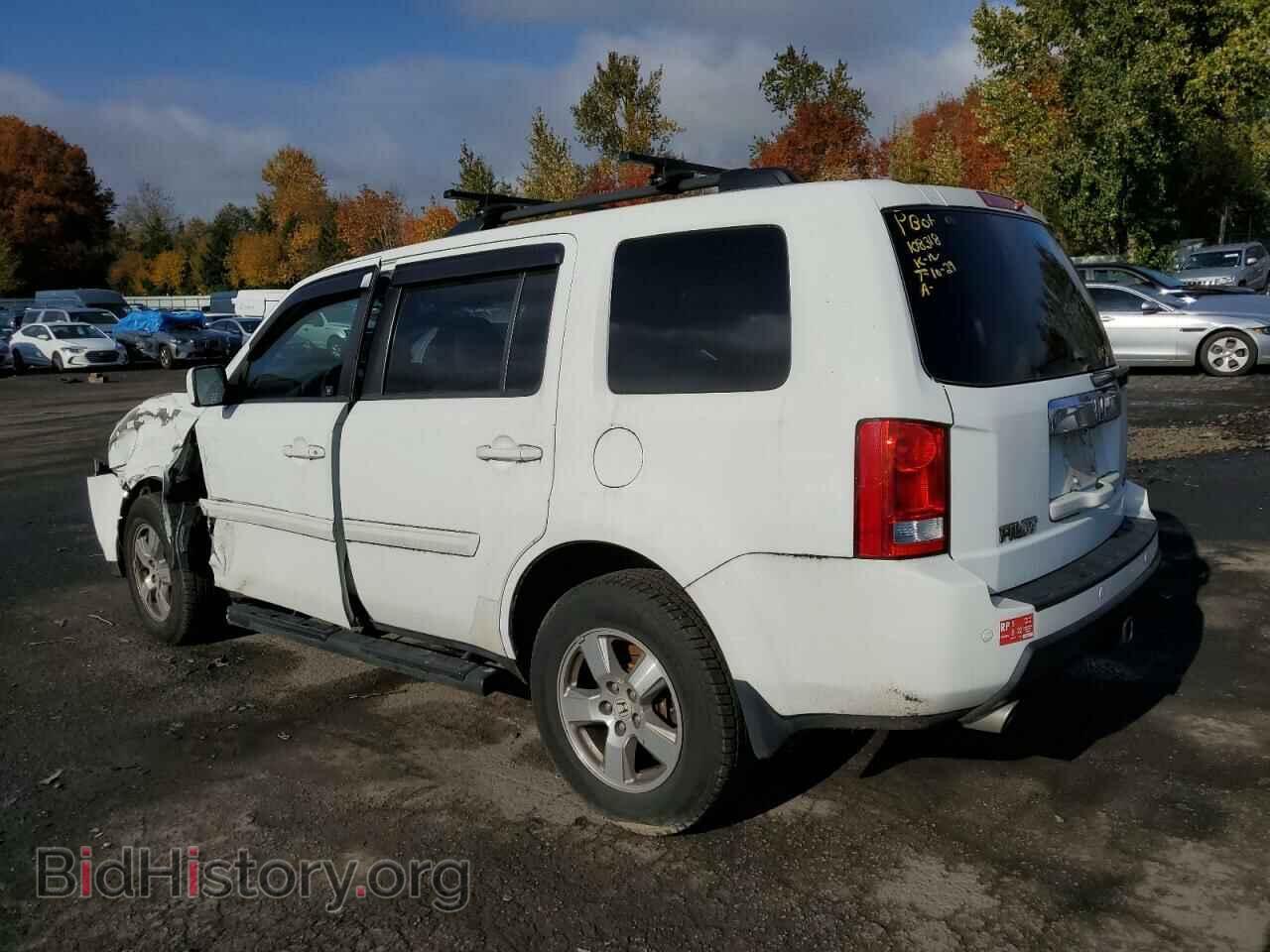 2011 HONDA PILOT - VIN: 5FNYF4H72BB023925 - Фото 2