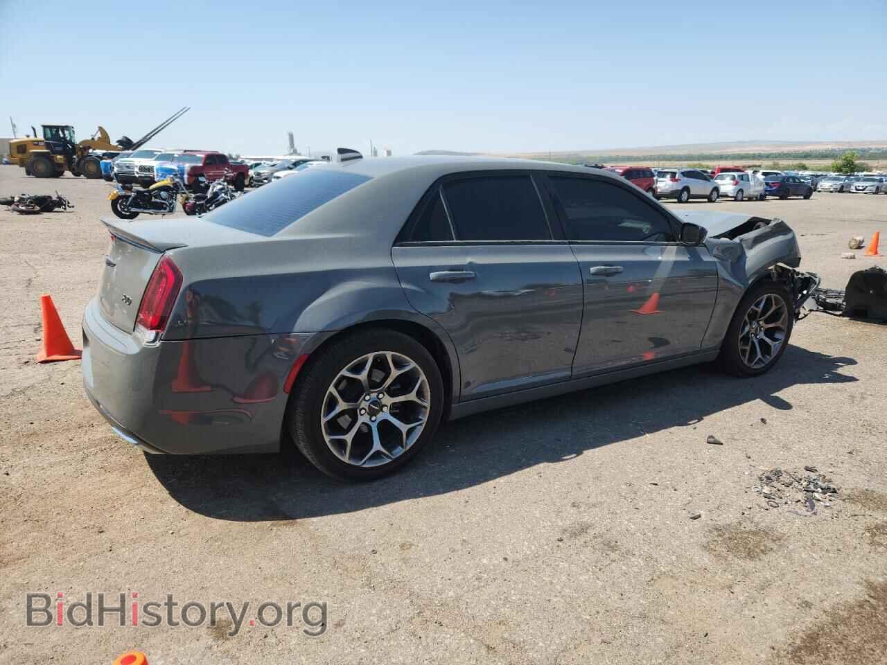 2018 CHRYSLER 300 - VIN: 2C3CCAAG5JH250132 - Фото 3