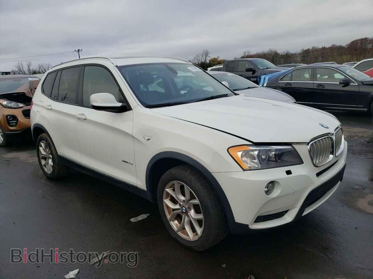 Report 5UXWX7C53CL736129 BMW X3 2012 WHITE GAS - price and damage history