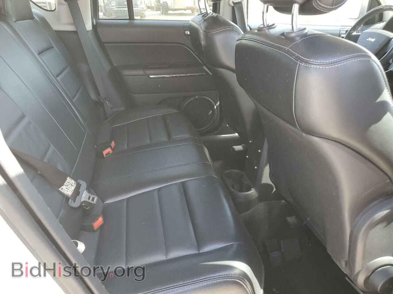 2010 JEEP COMPASS - VIN: 1J4NT5FB5AD538085 - Фото 11