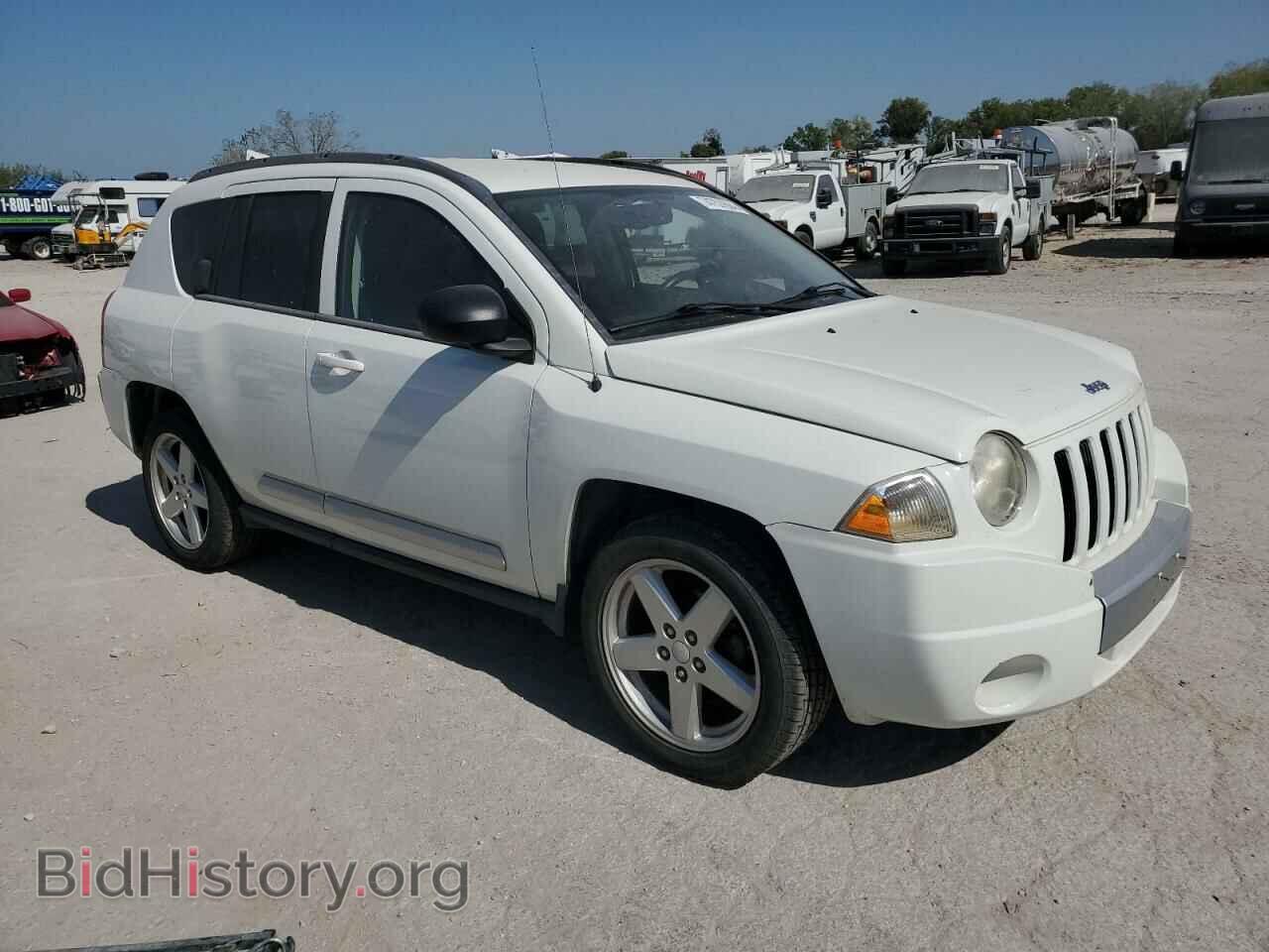2010 JEEP COMPASS - VIN: 1J4NT5FB5AD538085 - Фото 4