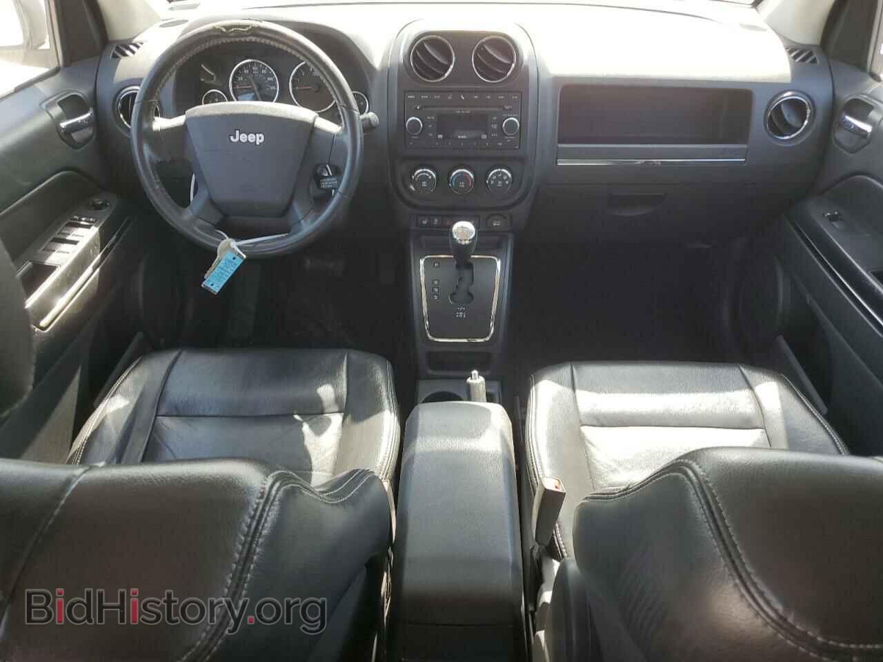 2010 JEEP COMPASS - VIN: 1J4NT5FB5AD538085 - Фото 8