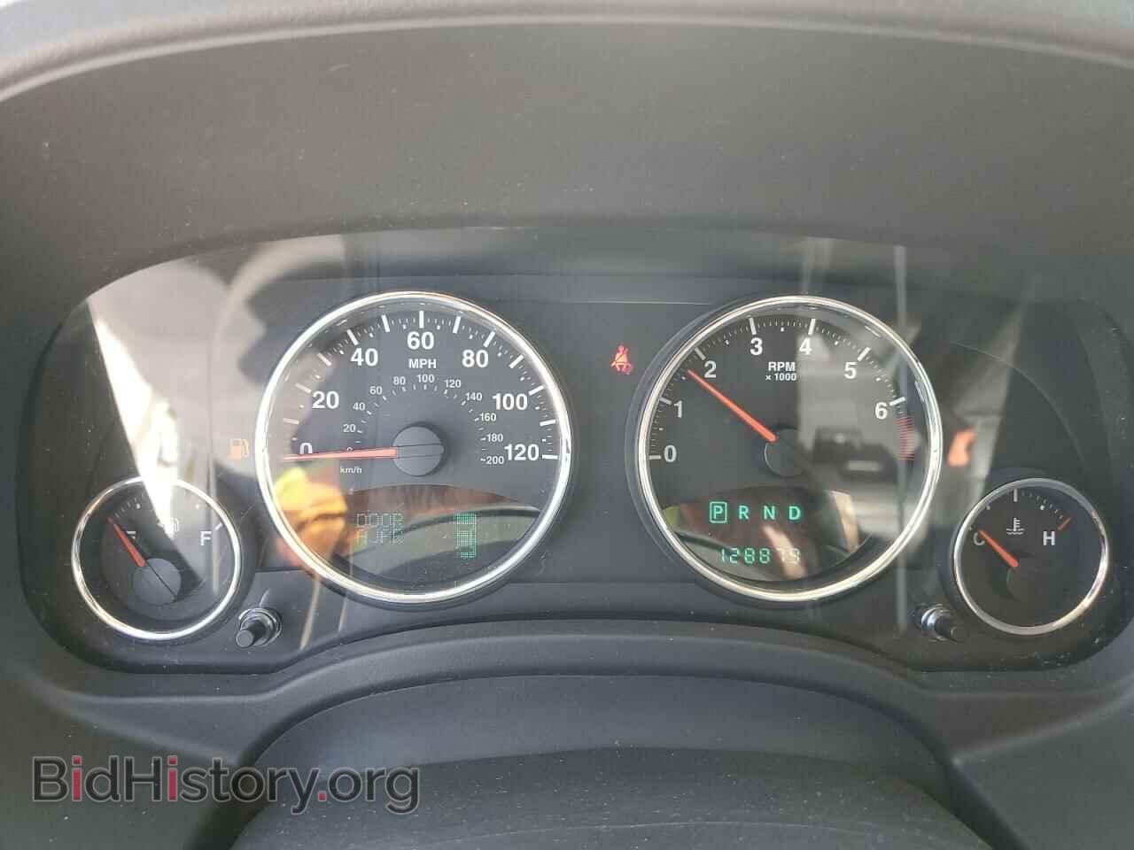 2010 JEEP COMPASS - VIN: 1J4NT5FB5AD538085 - Фото 9