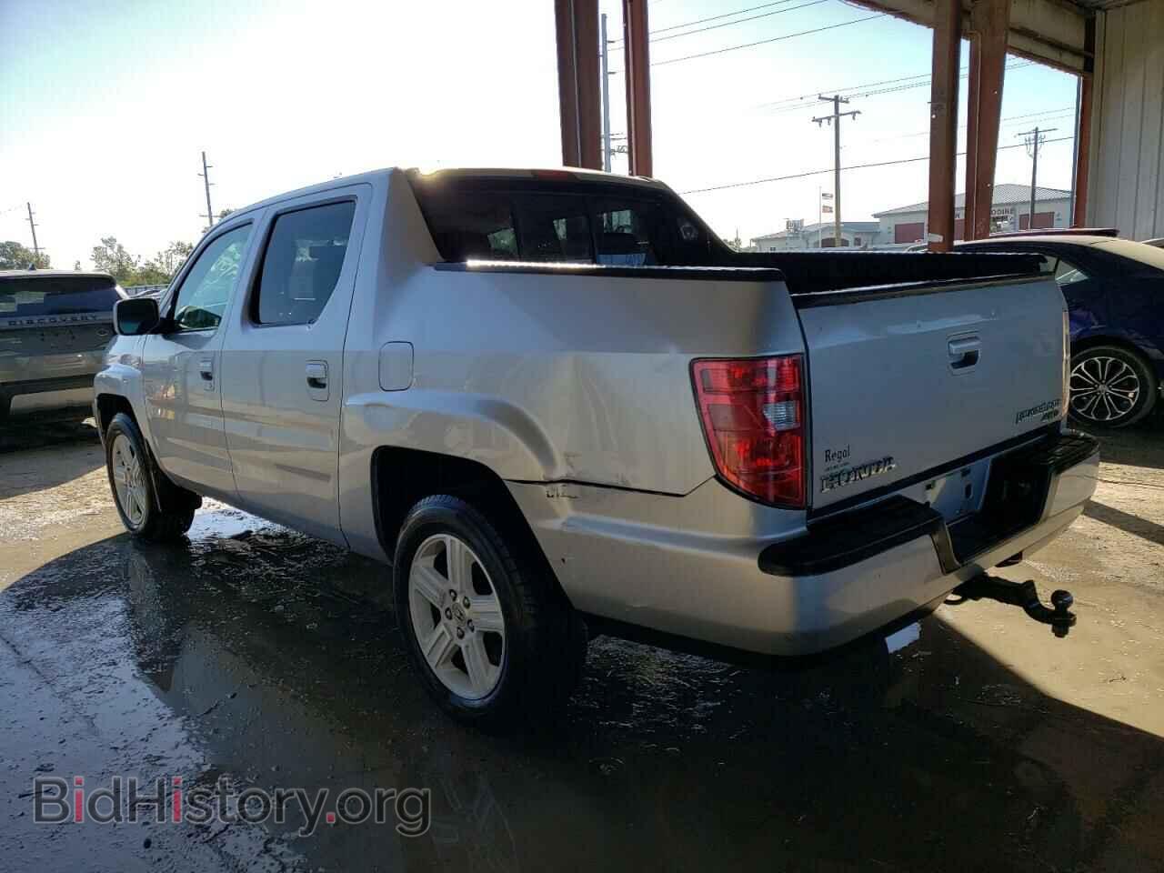 2011 HONDA RIDGELINE - VIN: 5FPYK1F50BB011159 - Фото 2