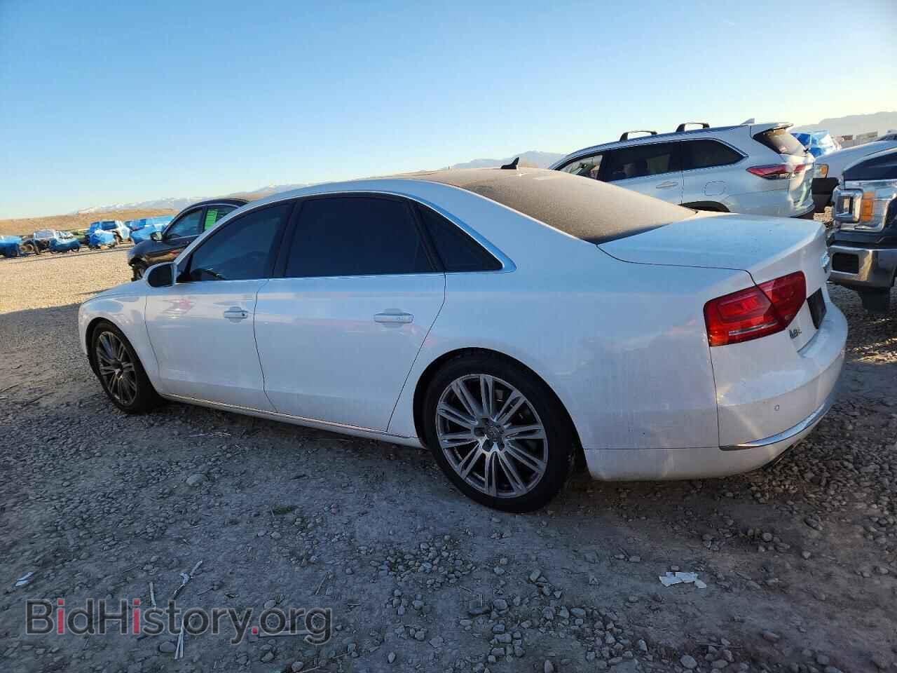 2011 AUDI A8 - VIN: WAURVAFDXBN005671 - Photo 2