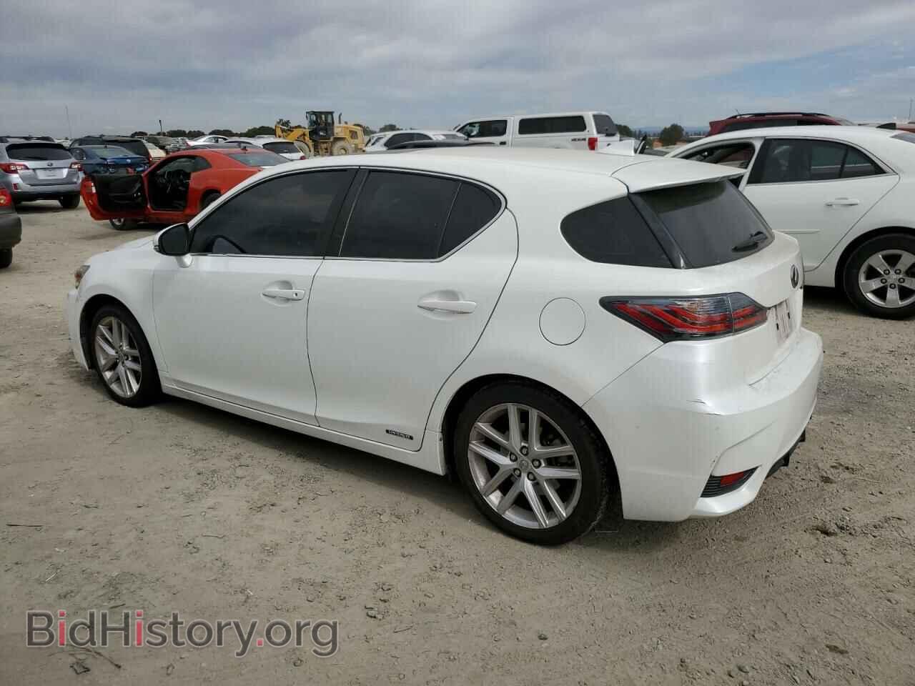 2014 LEXUS CT 200 - VIN: JTHKD5BH4E2186486 - Фото 2