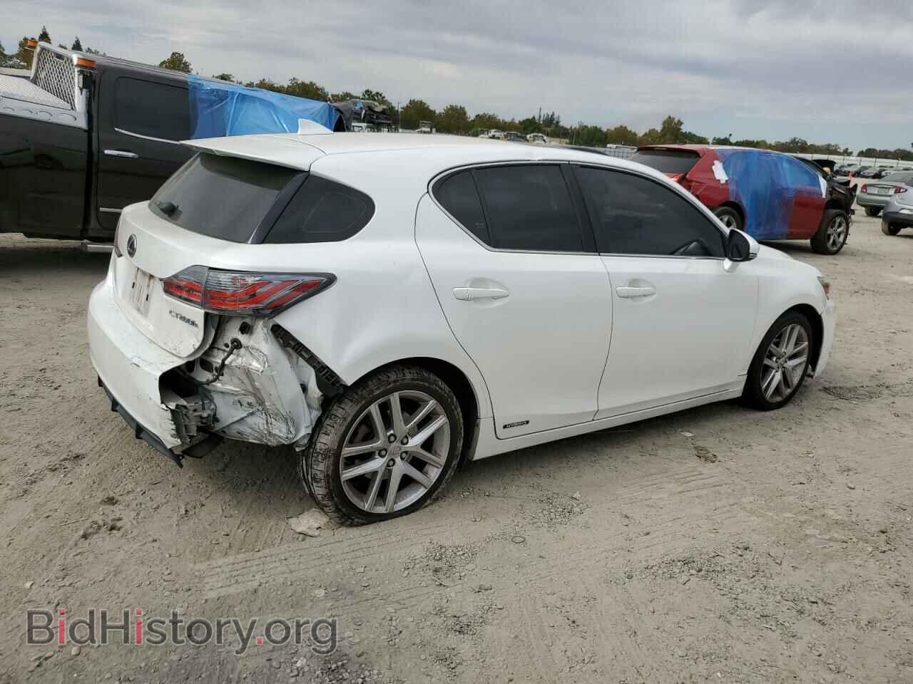 2014 LEXUS CT 200 - VIN: JTHKD5BH4E2186486 - Фото 3