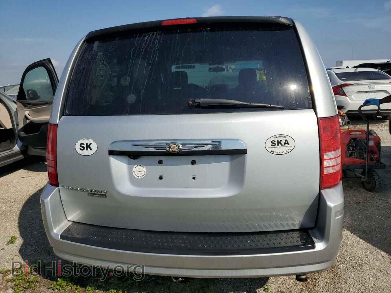2008 CHRYSLER MINIVAN - VIN: 2A8HR54P98R793757 - Фото 6