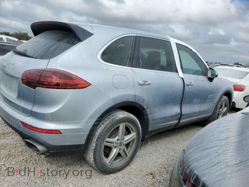 2016 Porsche CAYENNE (VIN WP1AA2A26GKA14463) — фото 3 из 14