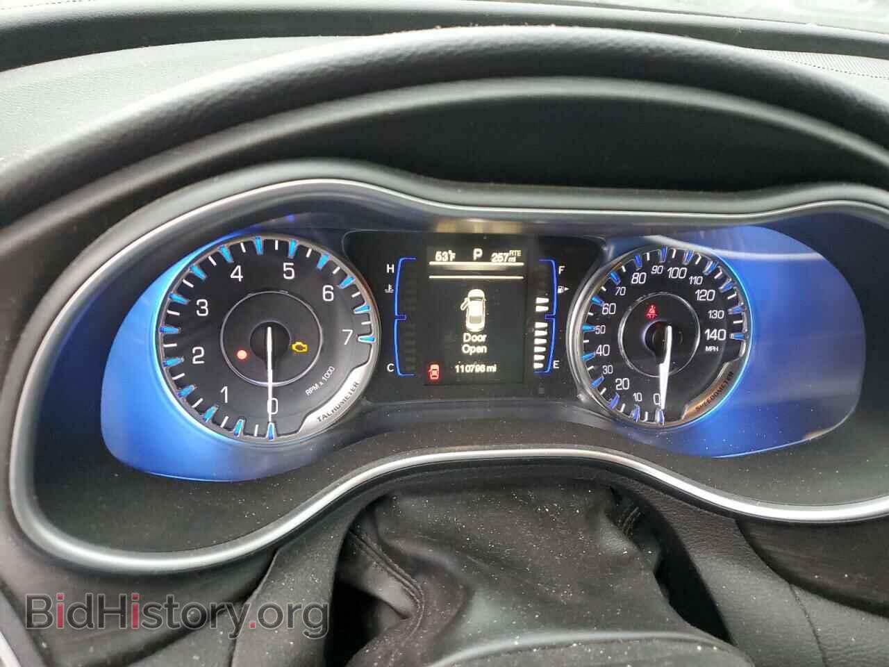 2015 CHRYSLER 200 - VIN: 1C3CCCAB1FN628364 - Фото 9