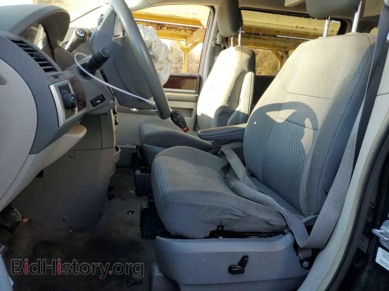 2010 CHRYSLER MINIVAN - VIN: 2A4RR5D14AR308271 - Photo 7