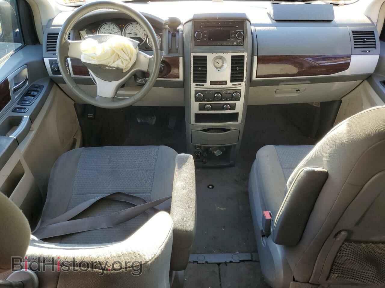2010 CHRYSLER MINIVAN - VIN: 2A4RR5D14AR308271 - Photo 8