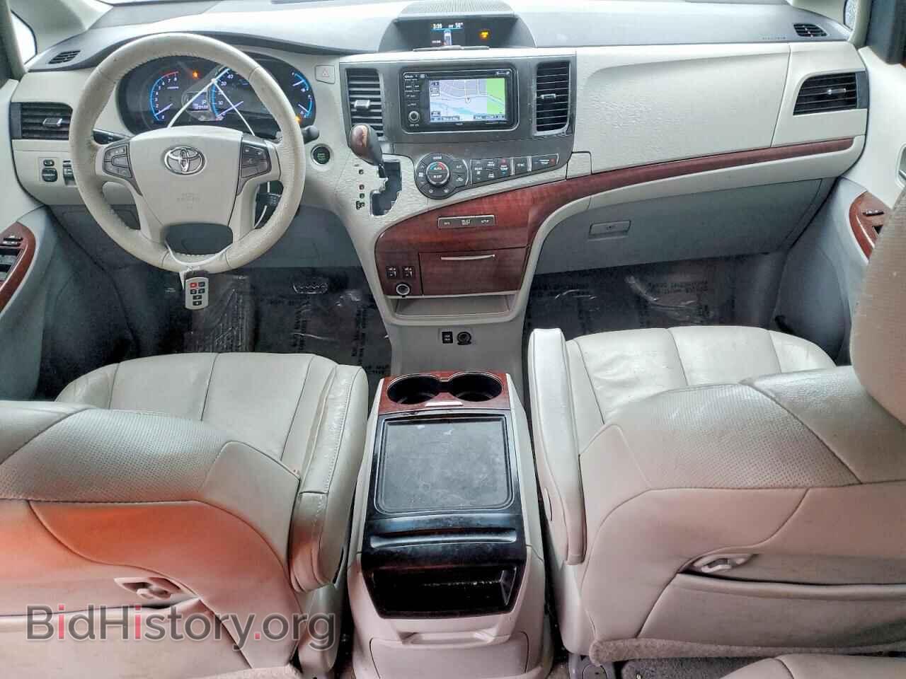2014 TOYOTA All Models - VIN: 5TDYK3DC5ES466434 - Фото 8