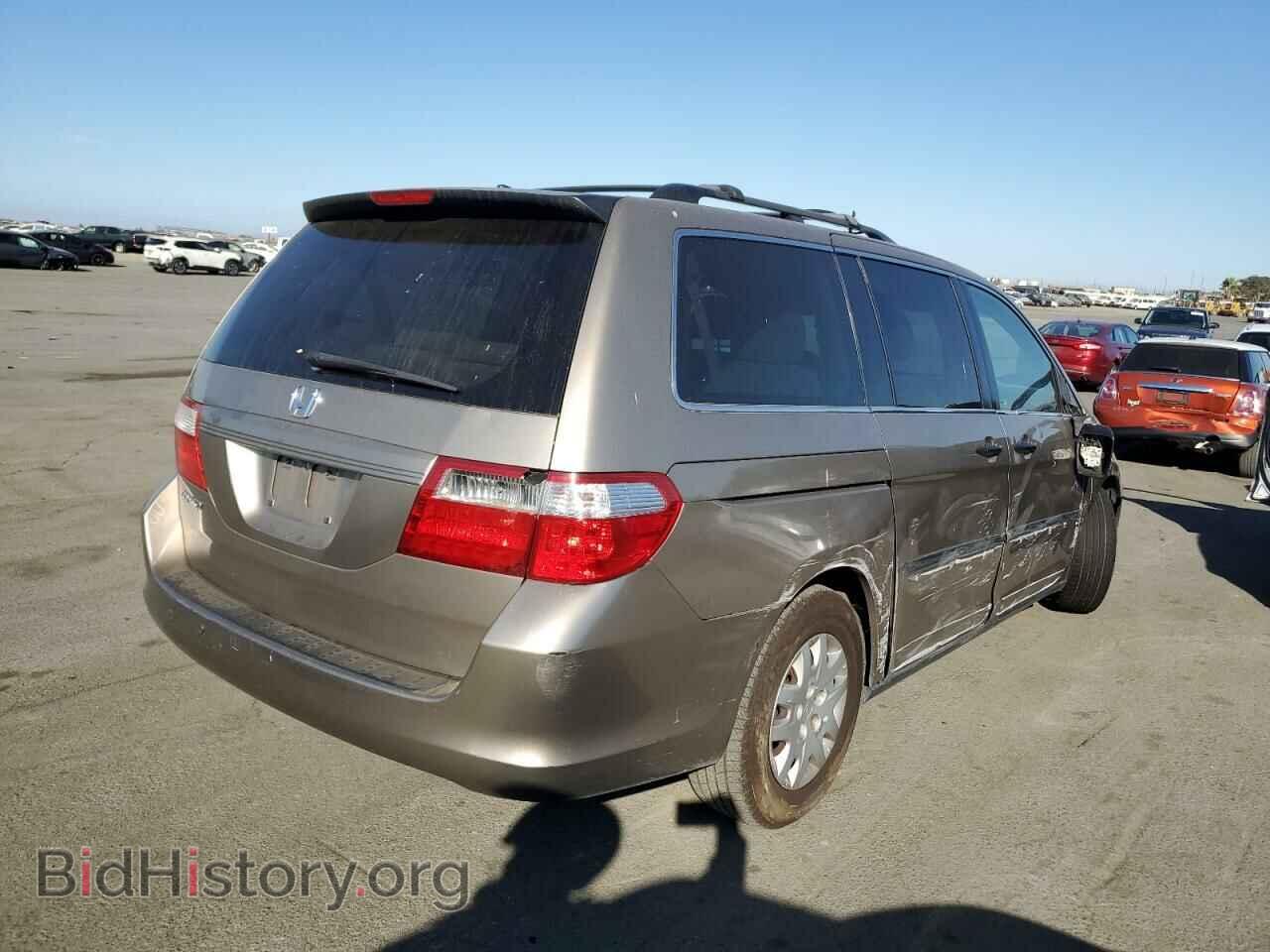2006 HONDA All Models - VIN: 5FNRL382X6B100588 - Фото 3