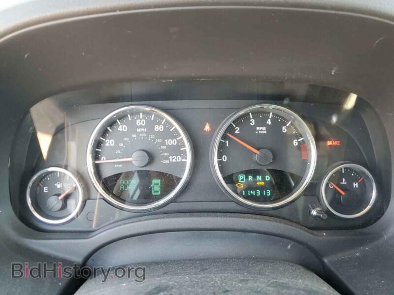 2011 Jeep COMPASS (VIN 1J4NF5FB3BD154556) — фото 9 из 13