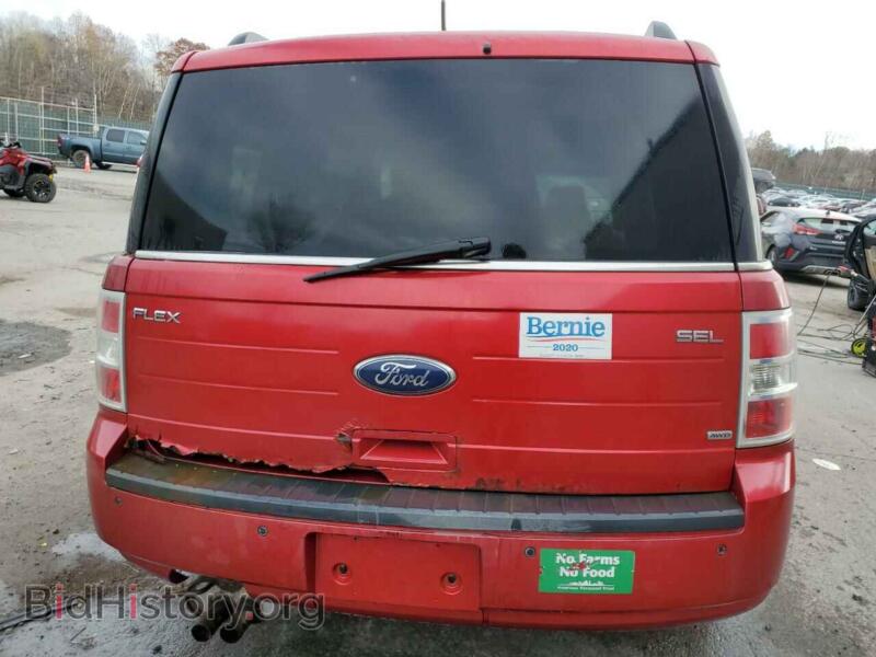 2011 Ford FLEX (VIN 2FMHK6CC6BBD12262) — photo 6 of 14