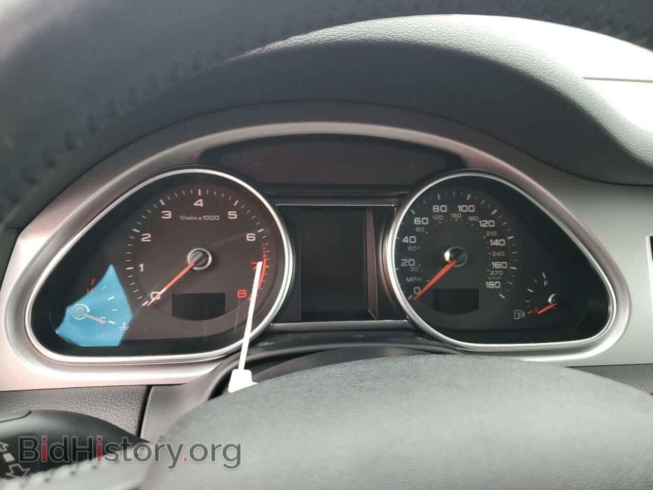 2013 AUDI Q7 - VIN: WA1DGAFEXDD014017 - Фото 9