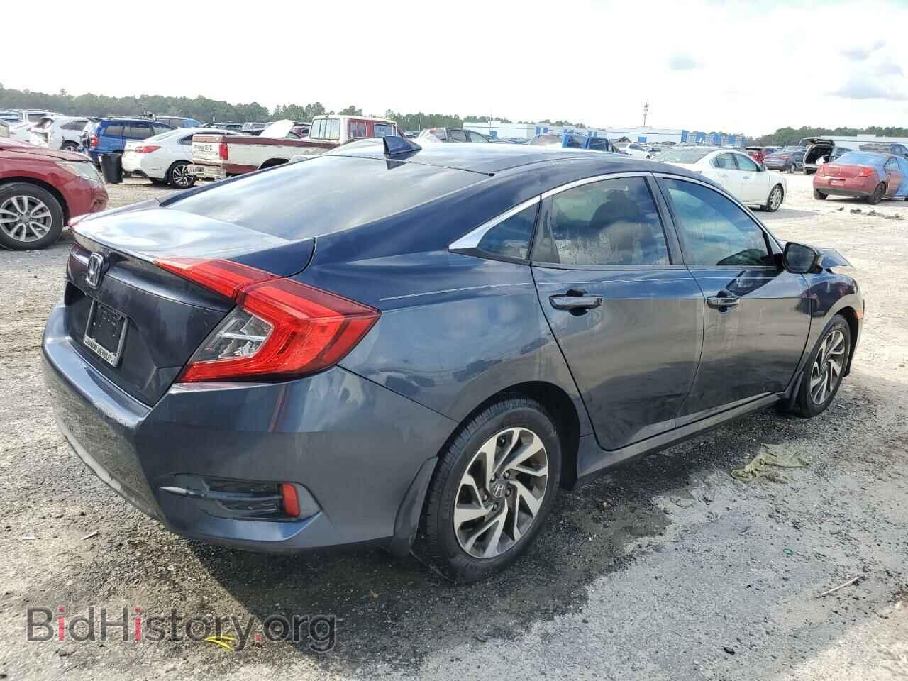 2017 HONDA CIVIC - VIN: 19XFC2F8XHE052779 - Фото 3