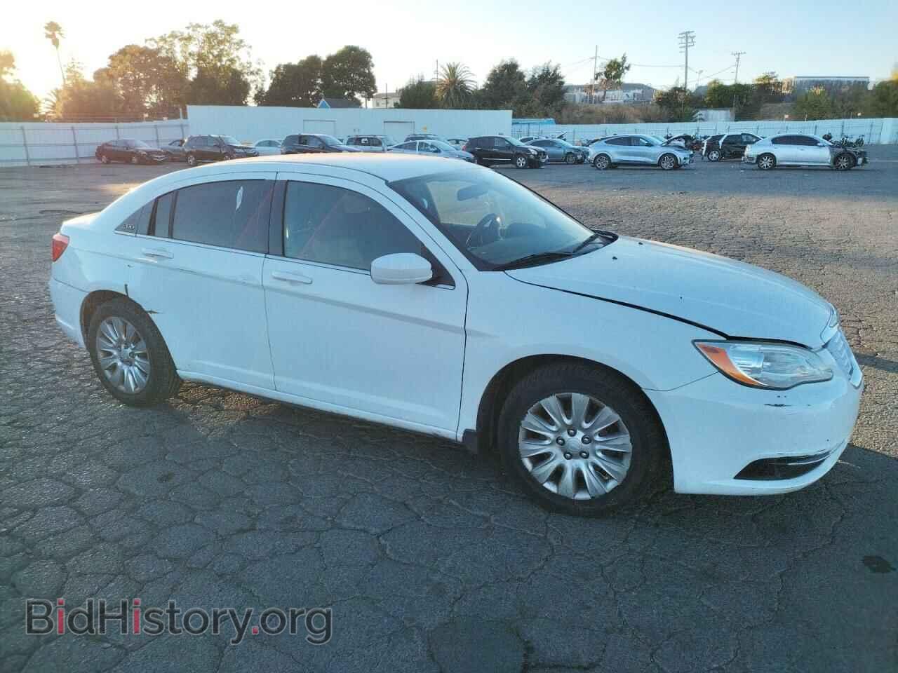 2014 CHRYSLER 200 - VIN: 1C3CCBAB9EN207582 - Фото 4