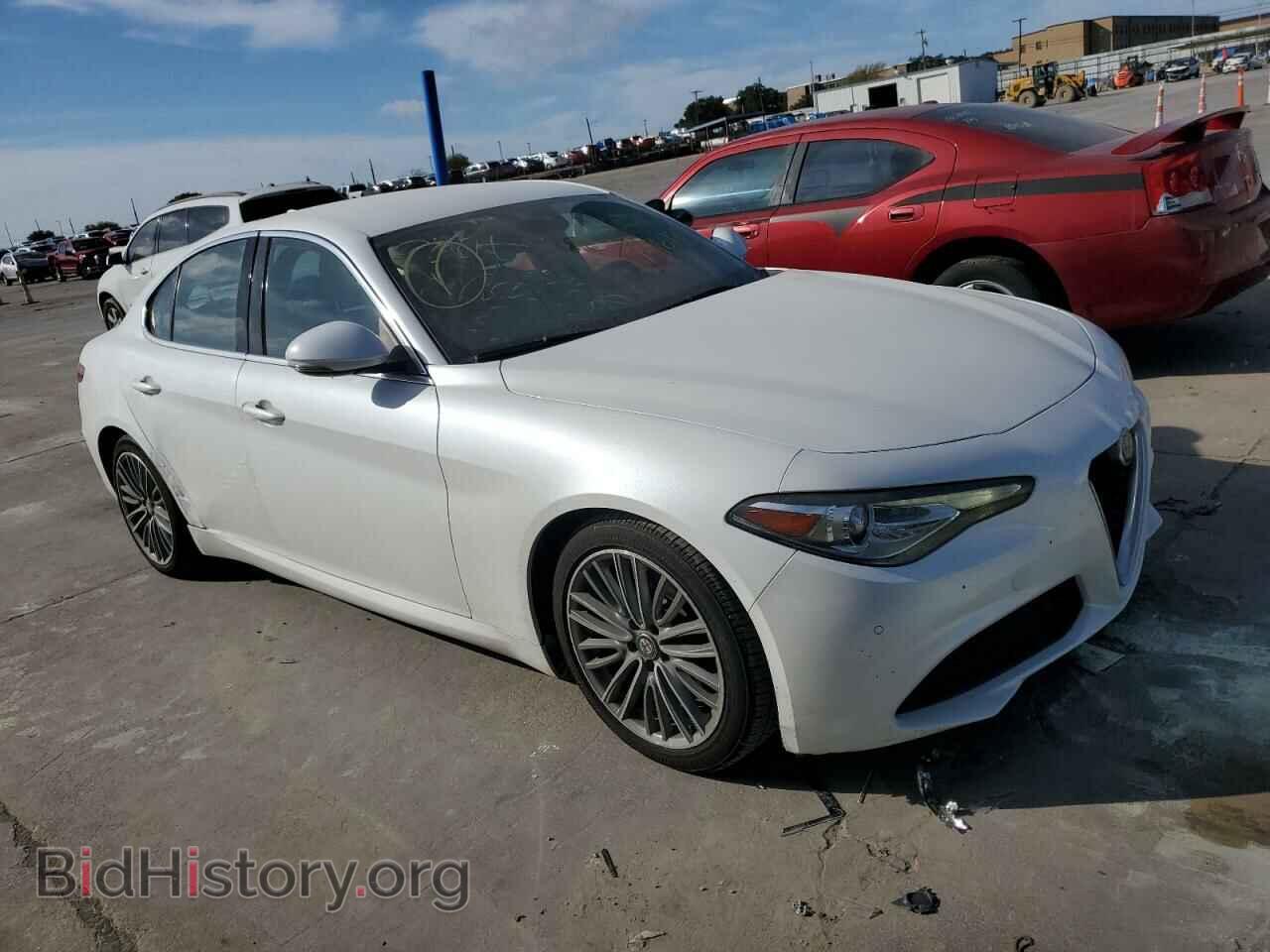 2017 ALFA ROMEO GIULIA - VIN: ZARFAECN1H7551638 - Фото 4