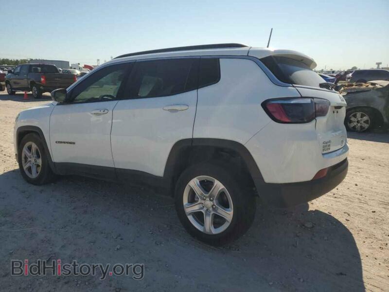 2023 Jeep COMPASS (VIN 3C4NJDBN3PT539969) — фото 2 из 13