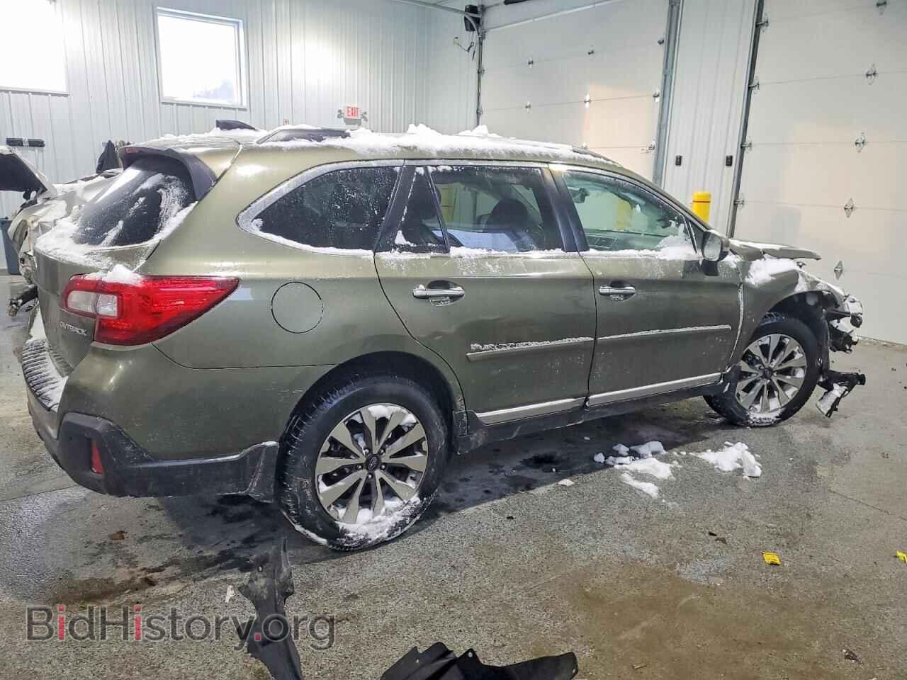 2018 SUBARU OUTBACK - VIN: 4S4BSATC5J3312650 - Фото 3
