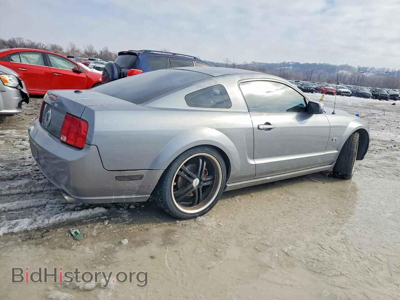 2007 FORD MUSTANG - VIN: 1ZVFT82H575261122 - Фото 3