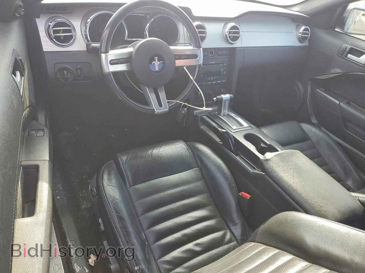 2007 FORD MUSTANG - VIN: 1ZVFT82H575261122 - Фото 8