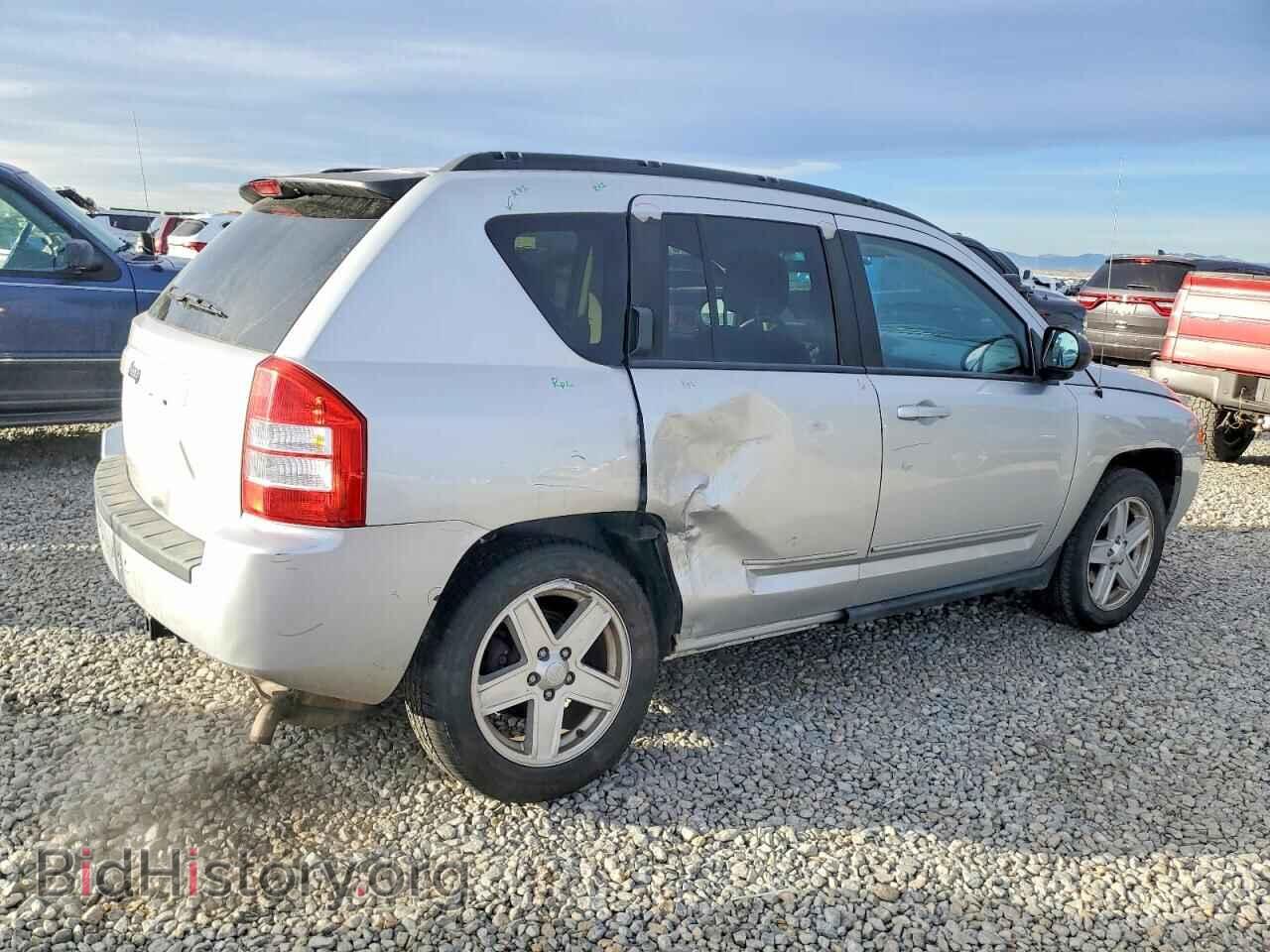 2010 JEEP COMPASS - VIN: 1J4NF4FB9AD545896 - Photo 3