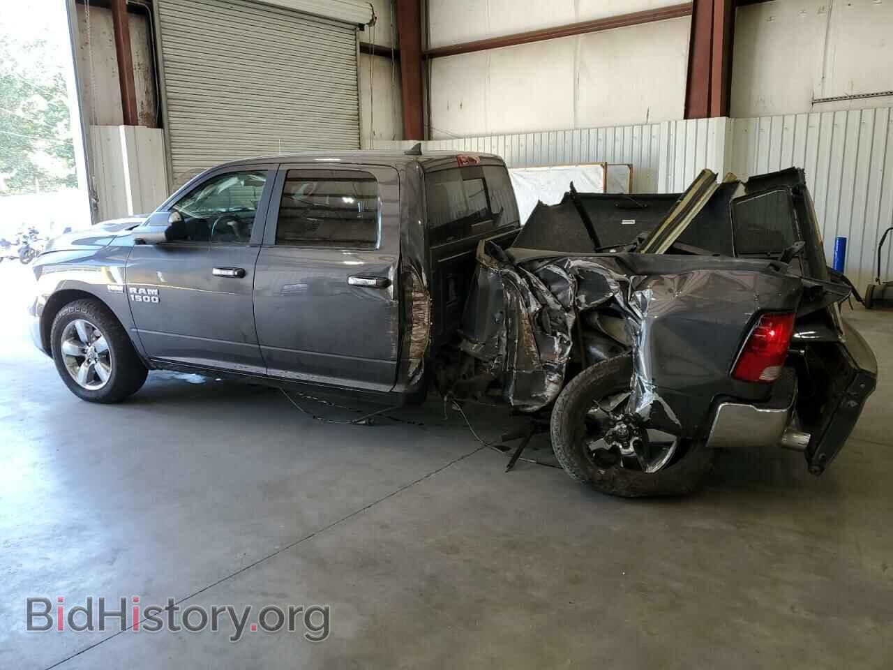 2018 RAM 1500 - VIN: 1C6RR7LT9JS276198 - Photo 2