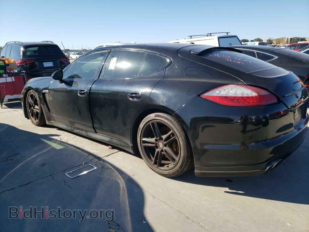 2011 PORSCHE PANAMERA - VIN: WP0AB2A75BL062369 - Фото 2