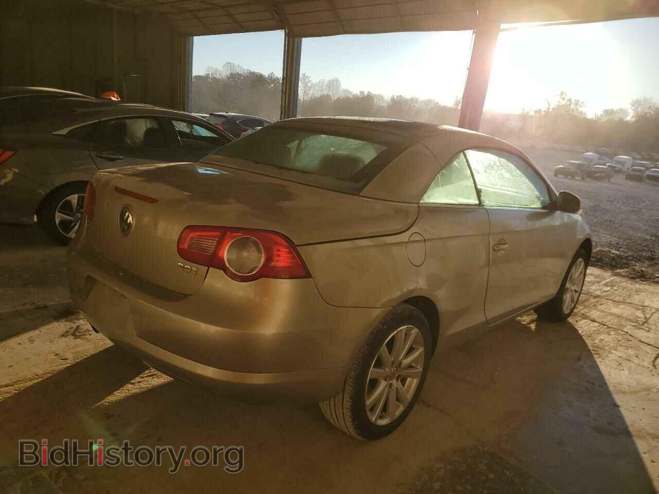 2007 VOLKSWAGEN EOS - VIN: WVWBA71F97V037868 - Фото 3