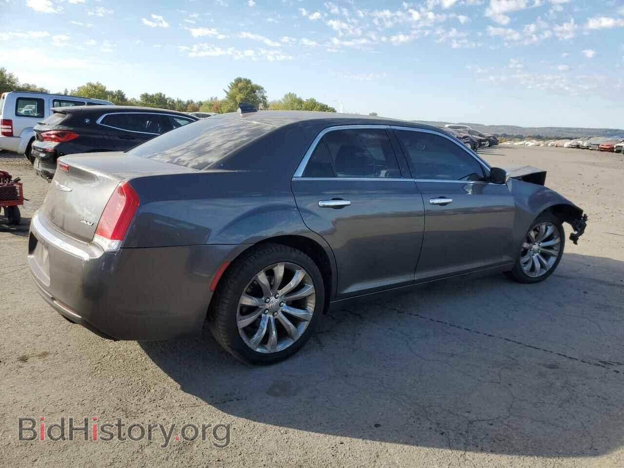 2019 CHRYSLER 300 - VIN: 2C3CCAEG9KH698093 - Фото 3
