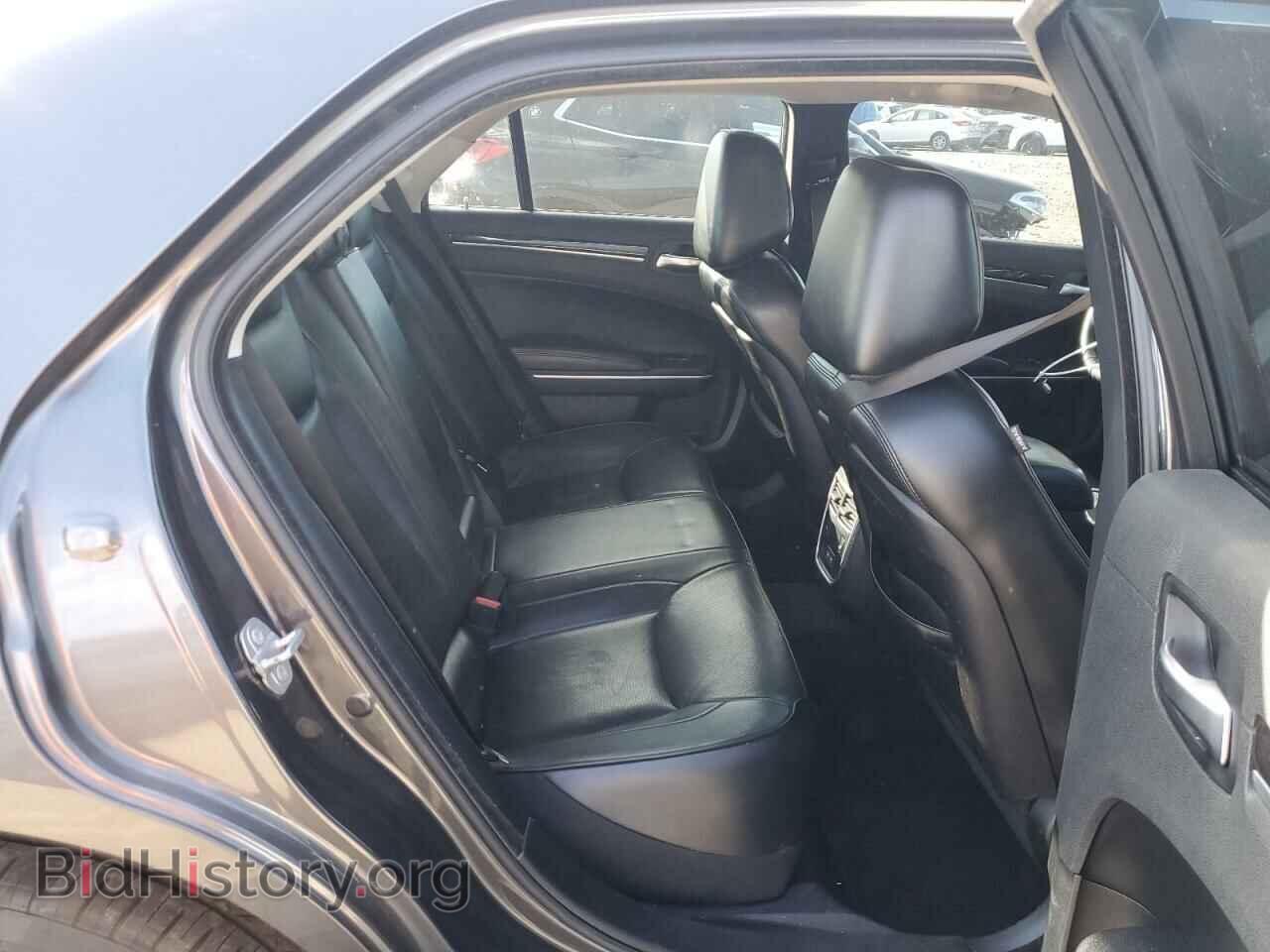 2019 CHRYSLER 300 - VIN: 2C3CCAEG9KH698093 - Фото 10