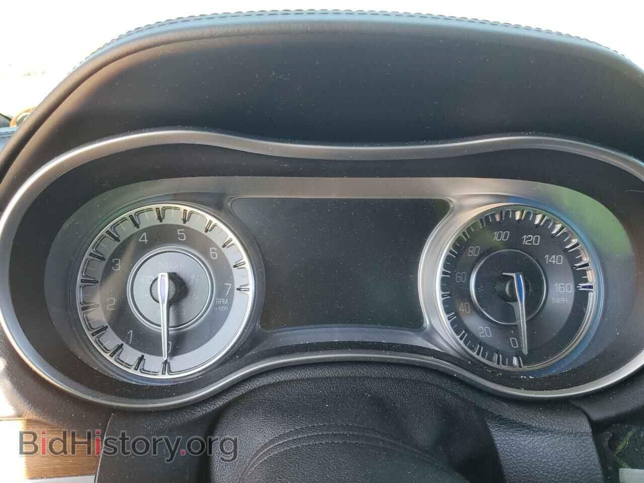 2015 CHRYSLER 300 - VIN: 2C3CCAPT5FH769256 - Фото 9