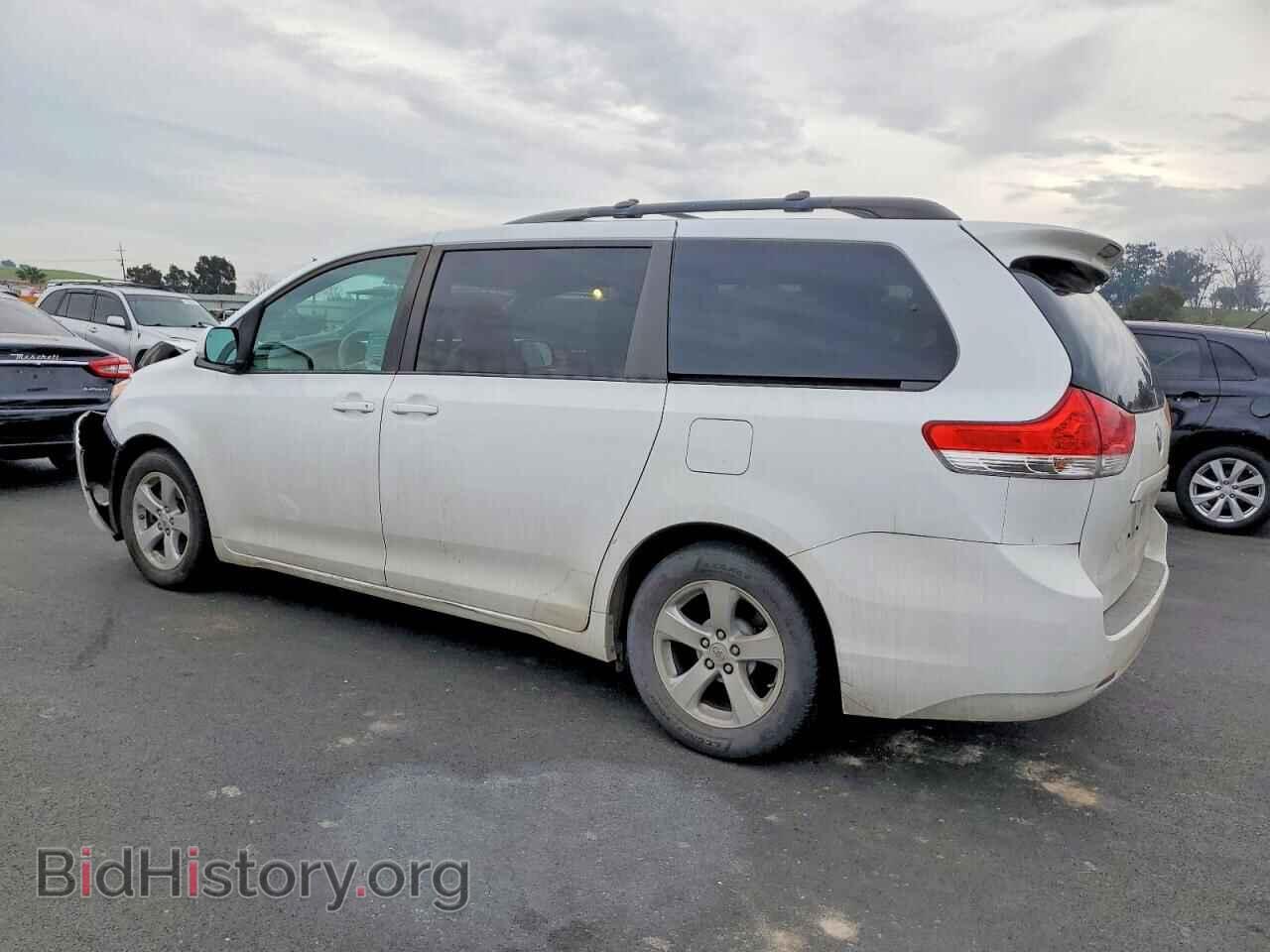 2012 TOYOTA All Models - VIN: 5TDKK3DC9CS206363 - Фото 2