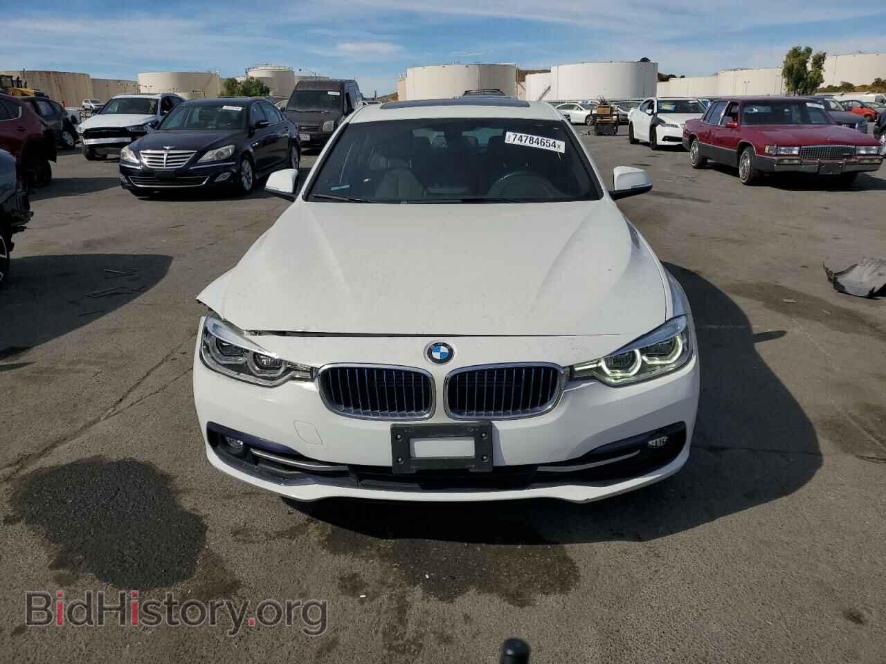 2018 BMW 3 SERIES - VIN: WBA8E1C52JA159595 - Photo 5