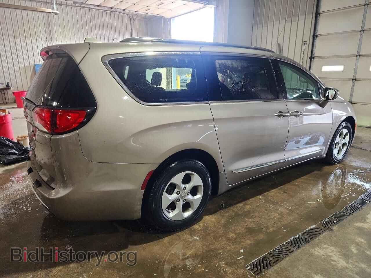 2017 CHRYSLER PACIFICA - VIN: 2C4RC1EG4HR703824 - Фото 3