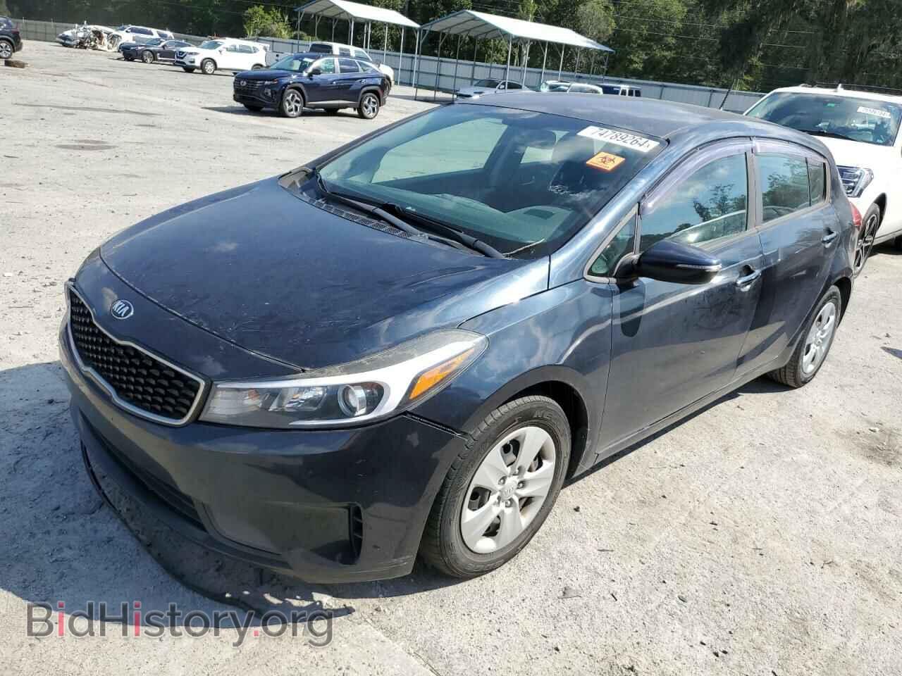 Photo KNAFK5A88H5679999 - KIA FORTE 2017