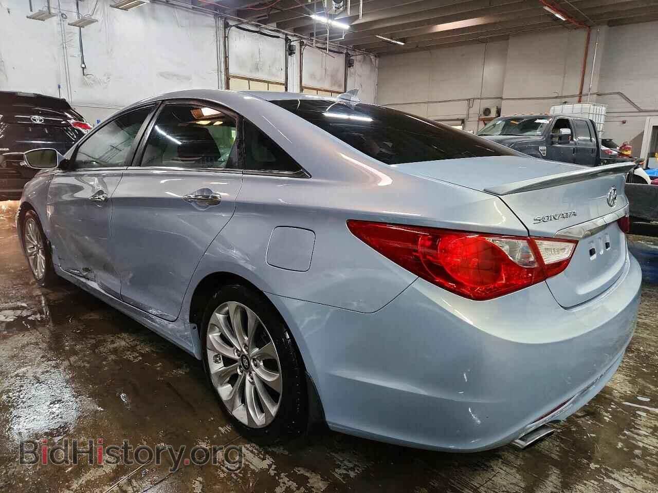 2013 HYUNDAI SONATA - VIN: 5NPEC4AC0DH566908 - Фото 2