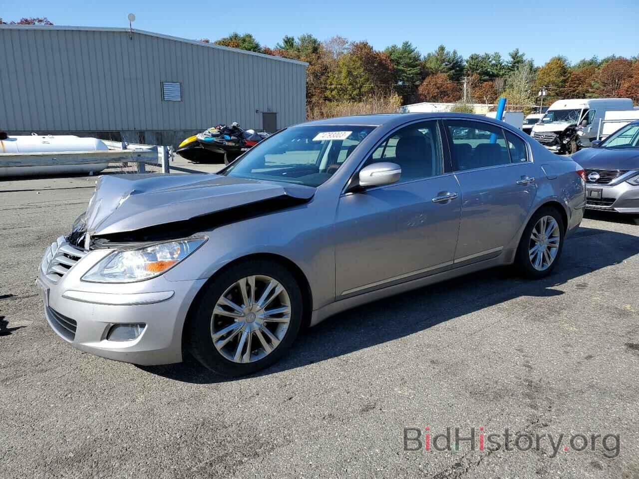 Photo KMHGC46F69U029514 - HYUNDAI GENESIS 2009