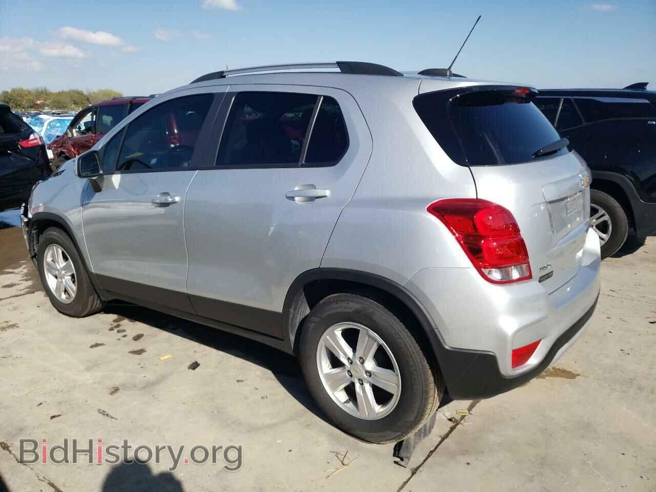 2021 CHEVROLET TRAX - VIN: KL7CJLSB6MB341663 - Photo 2