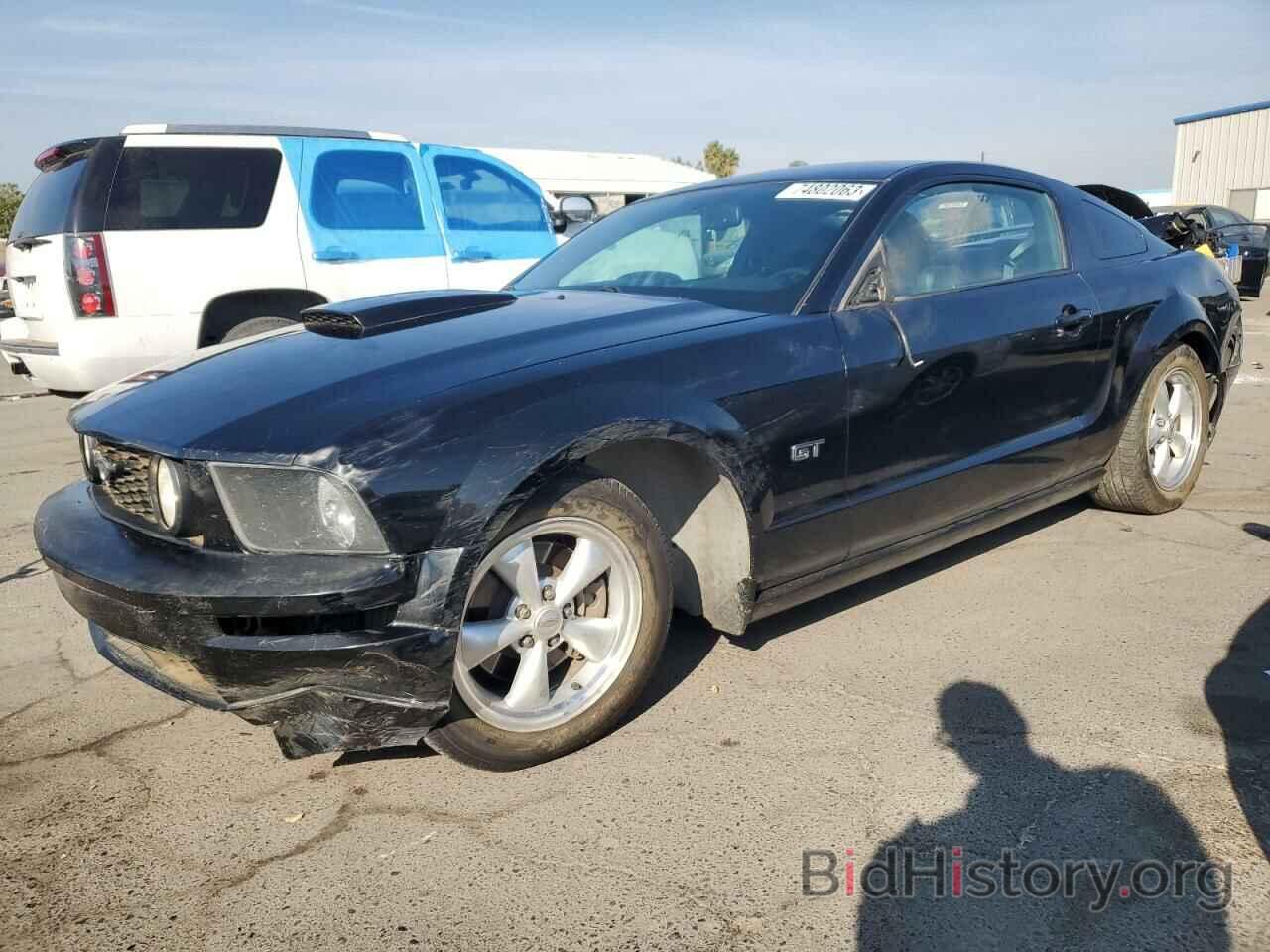 Photo 1ZVHT82H685128993 - FORD MUSTANG 2008