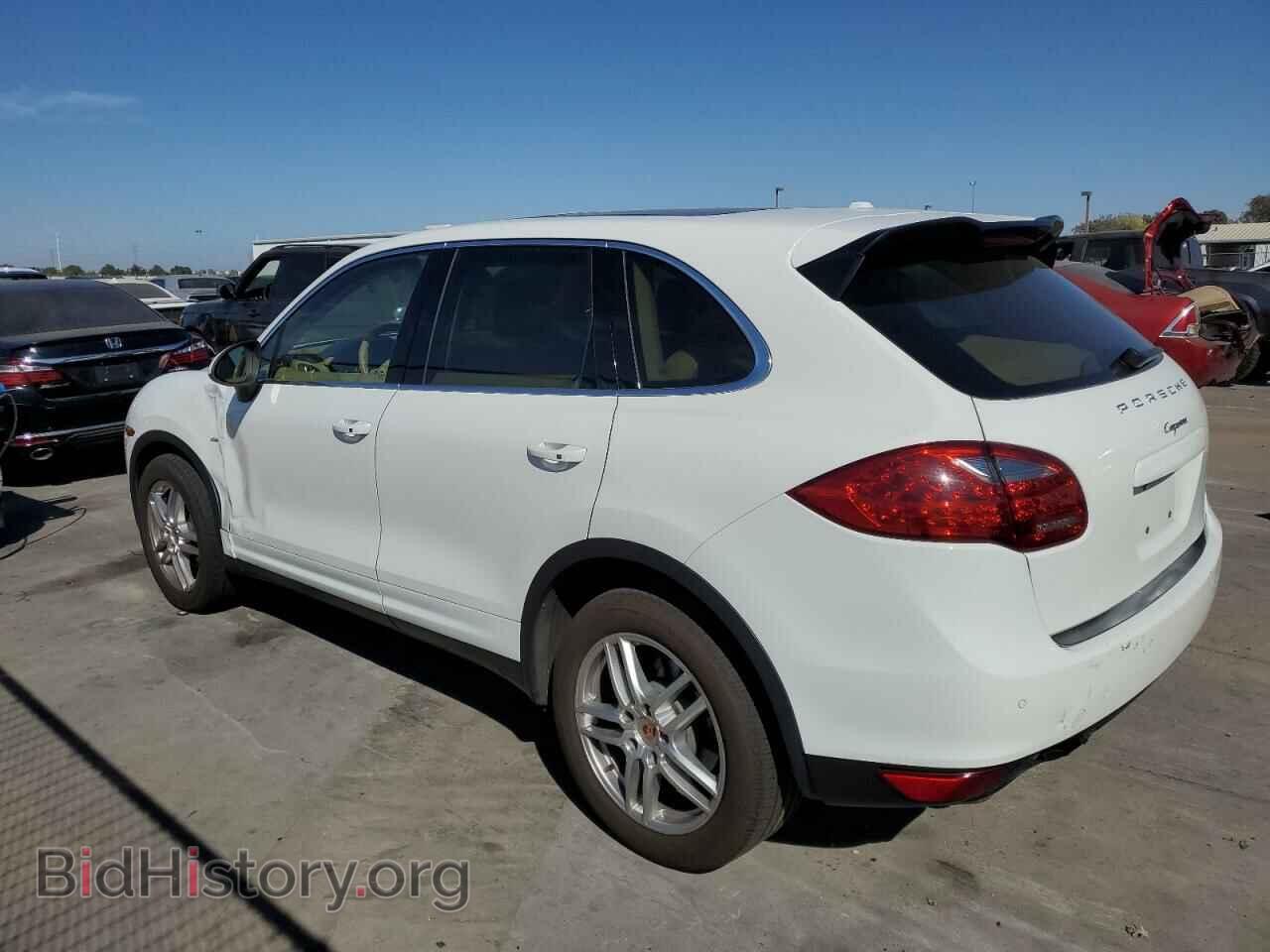 2013 PORSCHE CAYENNE - VIN: WP1AF2A20DLA35767 - Фото 2