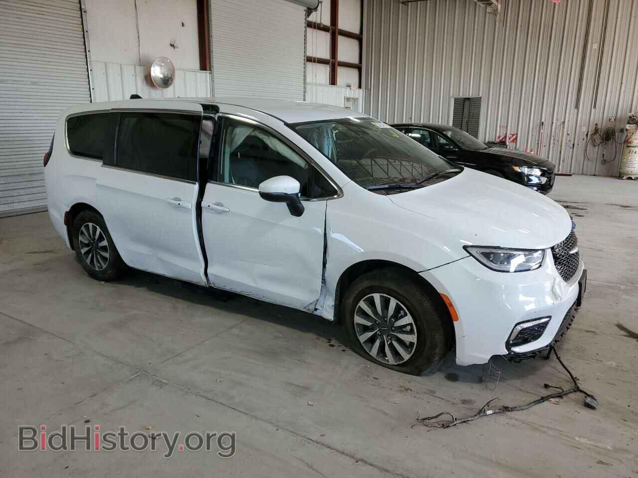 2023 CHRYSLER PACIFICA - VIN: 2C4RC1L73PR621987 - Фото 4