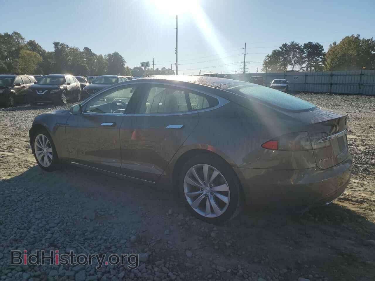 2015 TESLA MODEL S - VIN: 5YJSA1V22FF099467 - Фото 2